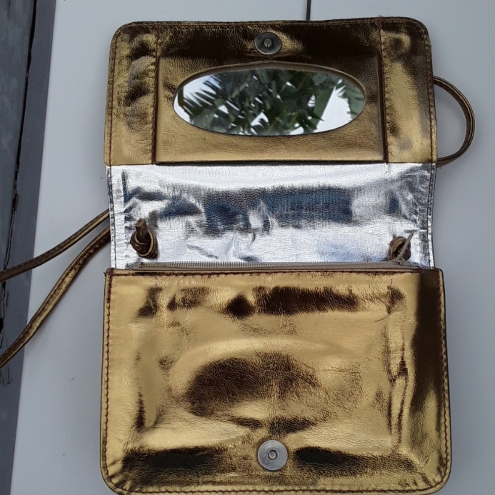 Little gold bag - Picture 3 of 4